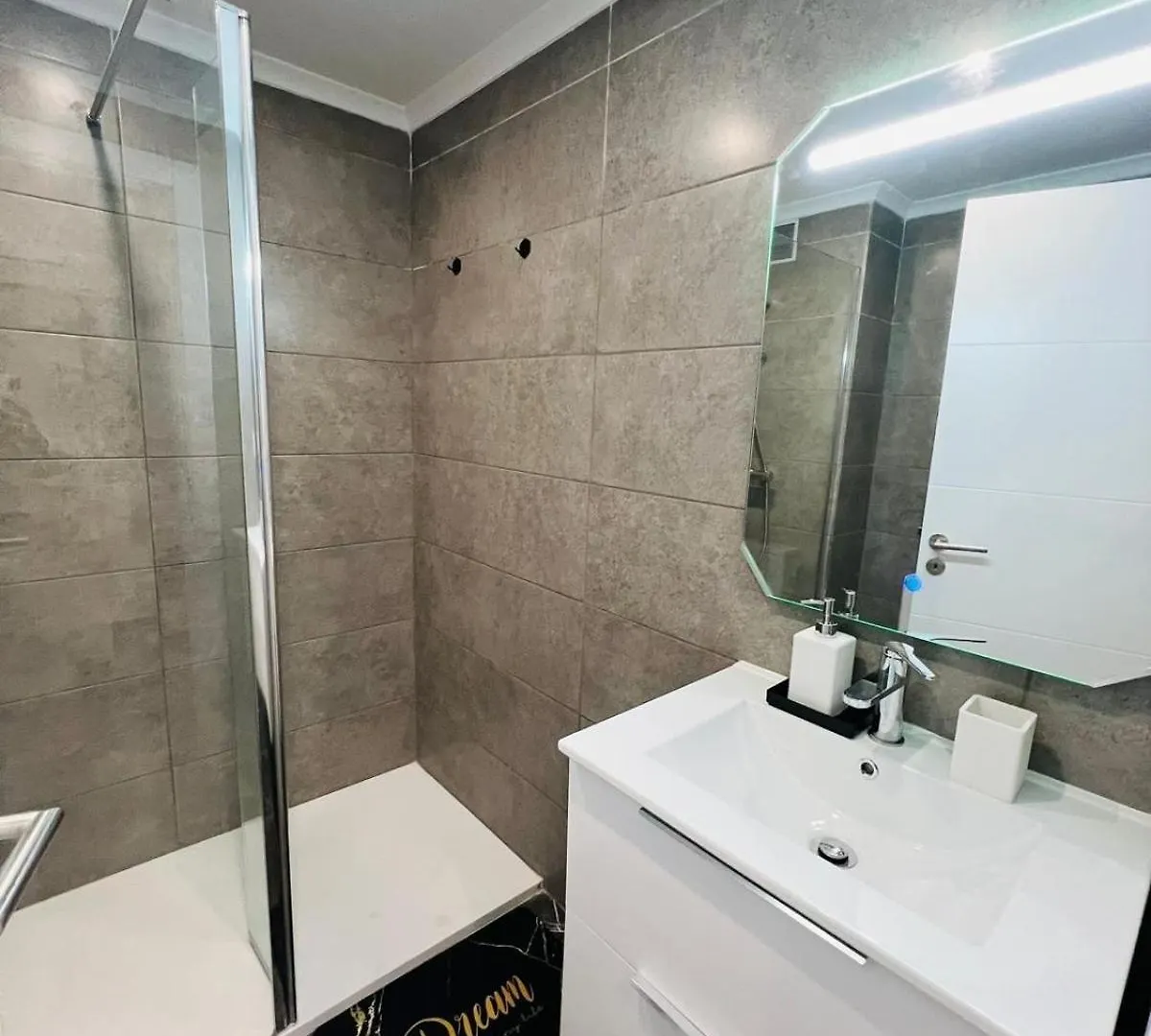 Brand New Studio In Rua Da Oura Albufeira 0*,